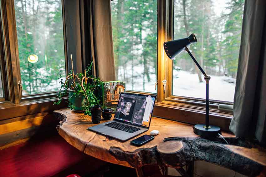 All the Necessary Tech Tools You Need When Working From Home